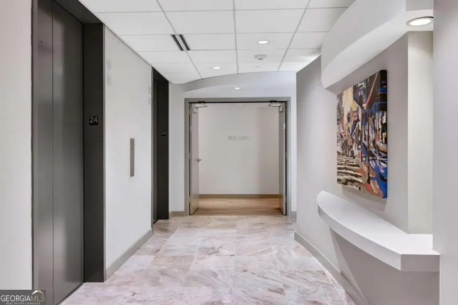 3338 Peachtree Road Ne #2401, Atlanta, GA 30326 - #3