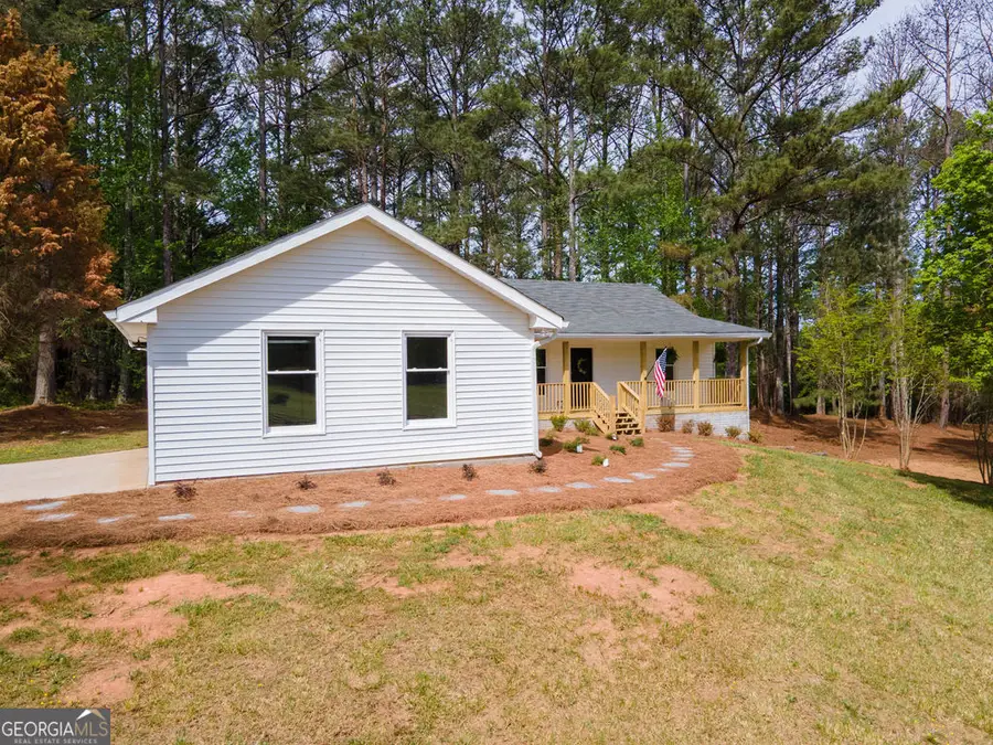 598 Beavers Road, Grantville, GA 30220 - #3