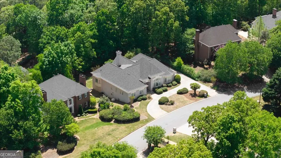 7805 N Spalding Lake Drive, Sandy Springs, GA 30350 - #2