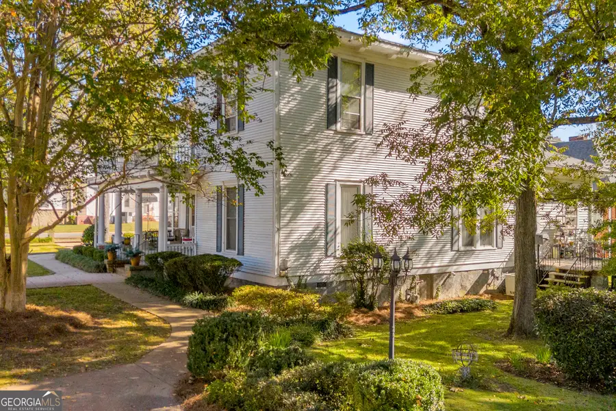 105 S Thomas Street, Elberton, GA 30635 - #3
