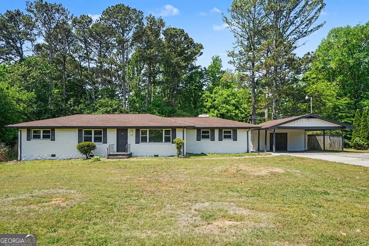 1563 Rockbridge Road, Stone Mountain, GA 30087 - #1