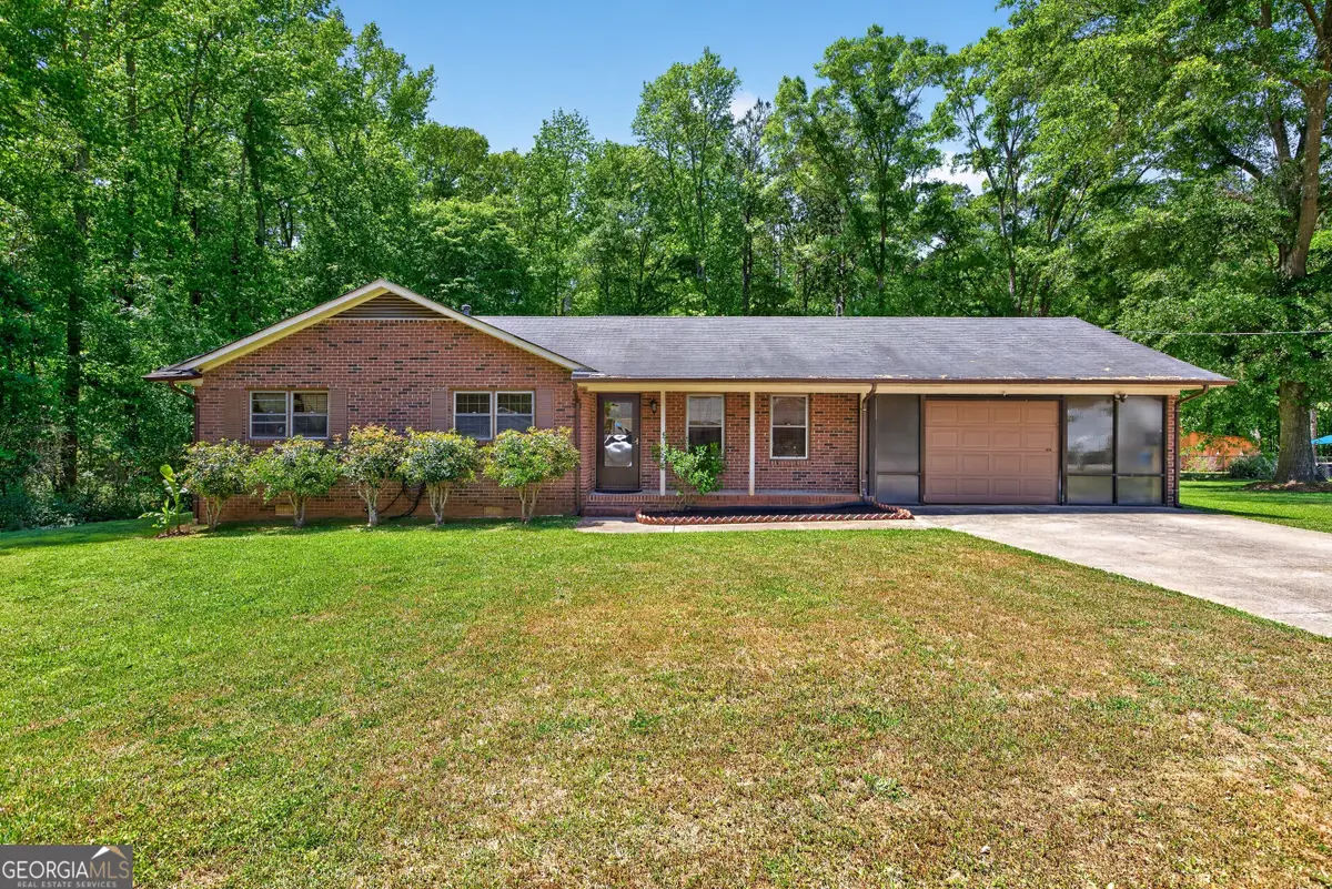 205 Dunwoody Circle, Griffin, GA 30223 - #1