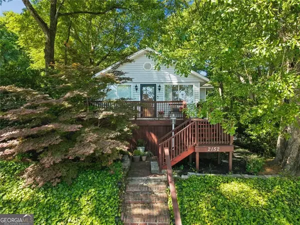 2152 Forrest Place Nw, Atlanta, GA 30318