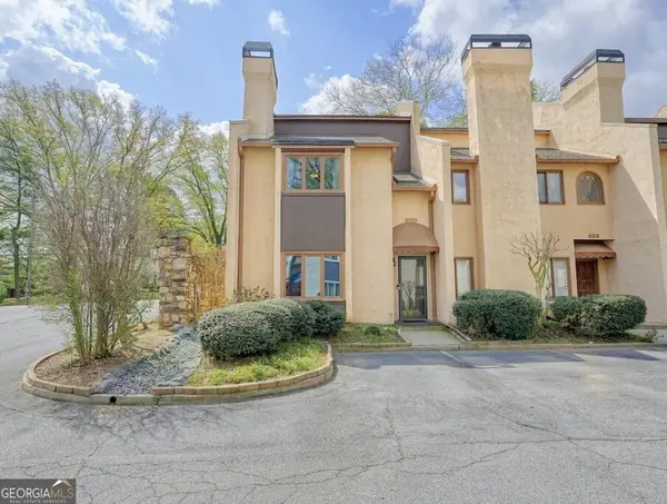 200 Roswell Landings Drive, Roswell, GA 30075