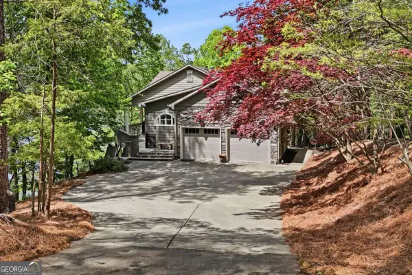 105 White Pine Court, Waleska, GA 30183