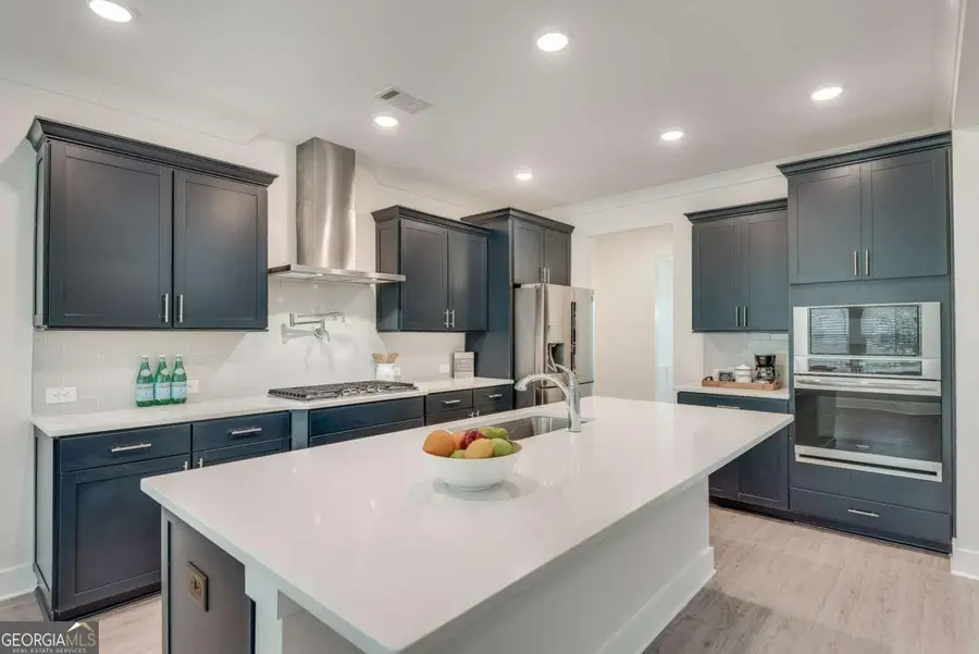 6809 Benjamin Drive, Flowery Branch, GA 30542 - #2