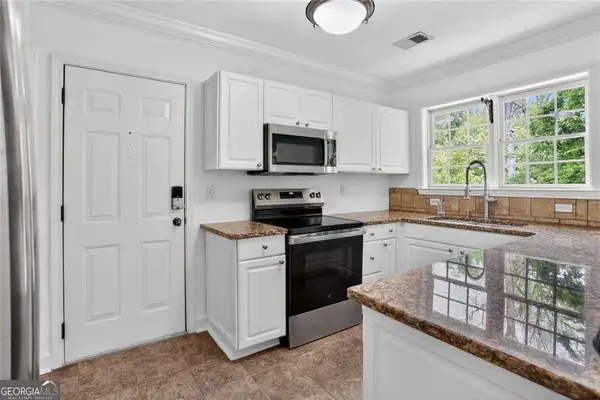 115 Peachtree Memorial Drive Nw #C4, Atlanta, GA 30309