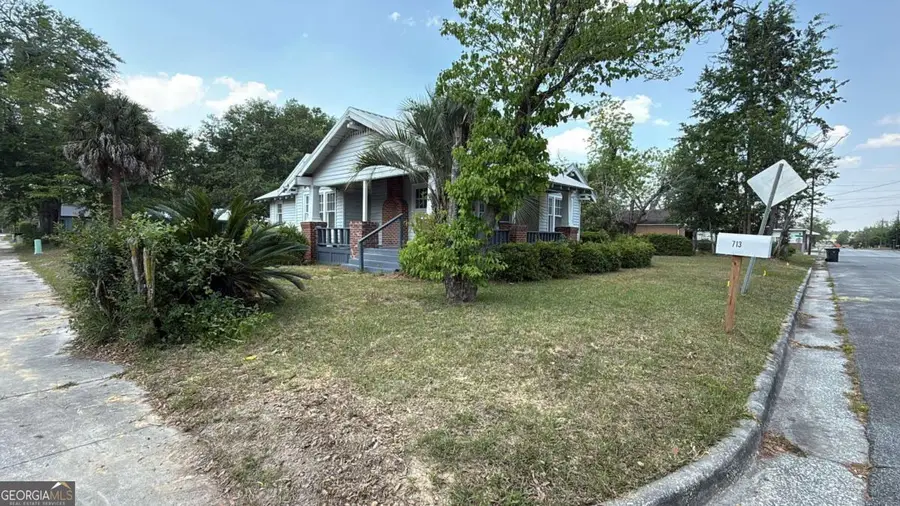 713 Quaterman Street, Waycross, GA 31501 - #2