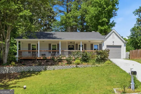 874 Fox Valley Drive, Stone Mountain, GA 30088