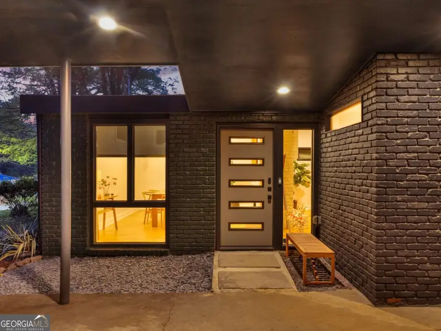 671 Clover Street Sw, Atlanta, GA 30310 - #2