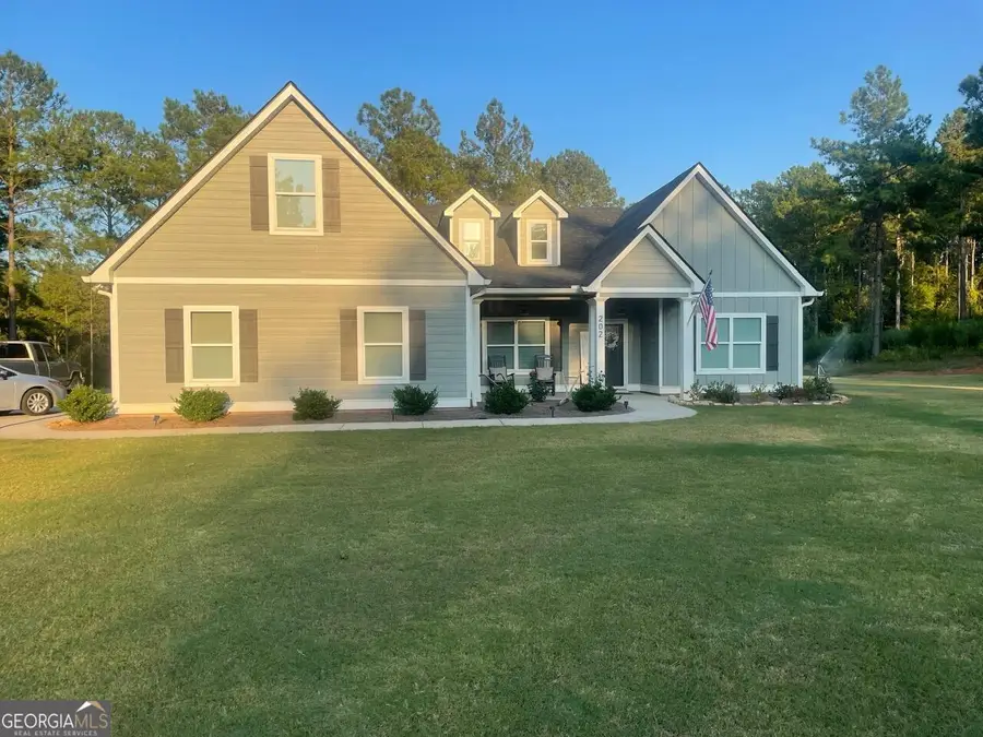 202 Millwood Court, Lagrange, GA 30241 - #2