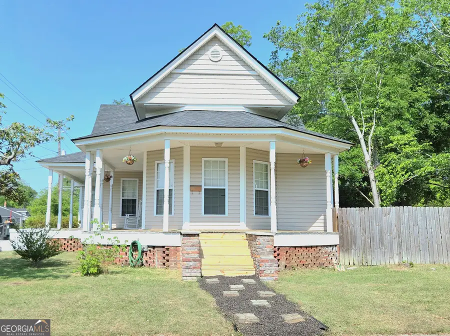 225 N Kennedy Street, Metter, GA 30439 - #2