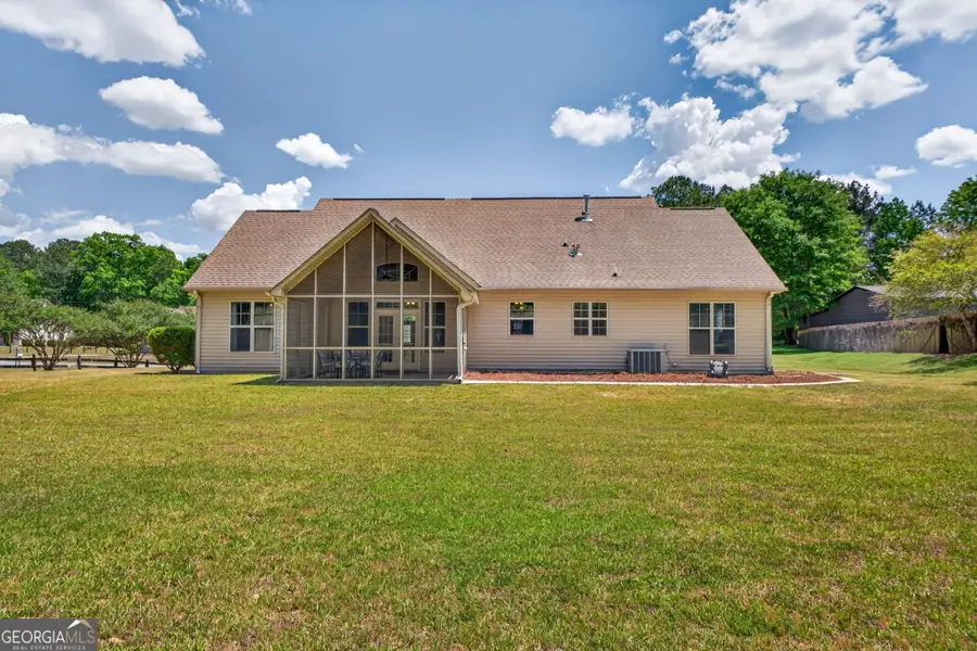 127 Lambdin Circle, Barnesville, GA 30204 - #3