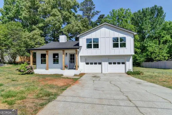 1421 Willow Bend Drive, Snellville, GA 30078