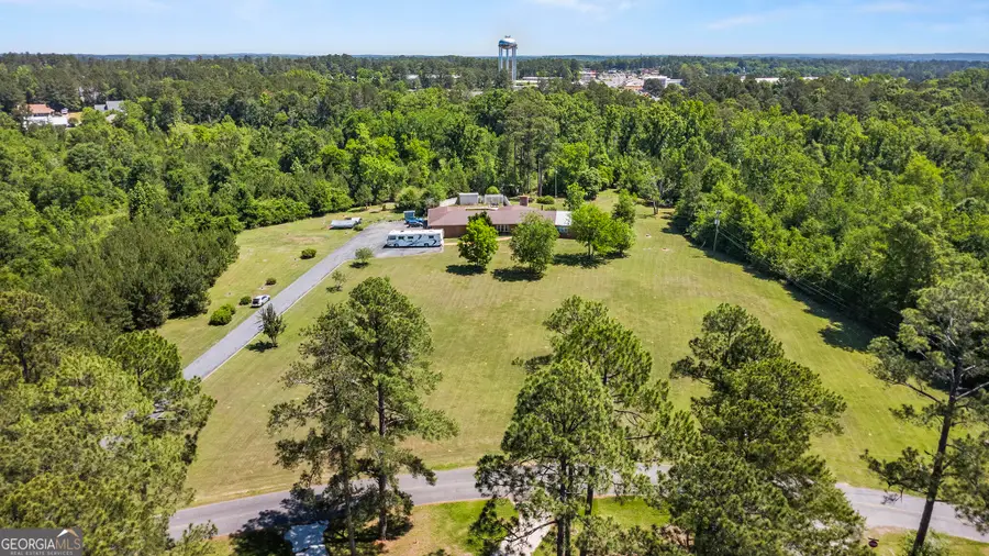 135 Meriwether Circle Nw, Milledgeville, GA 31061 - #2
