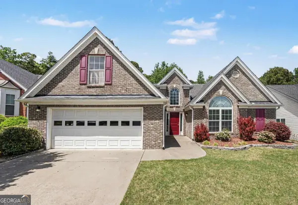 1576 Dunton Green Way, Lawrenceville, GA 30043