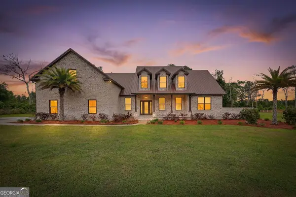211 Sanford Drive, Waverly, GA 31565