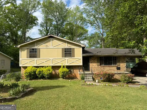 8833 Ashwood Drive, Riverdale, GA 30274