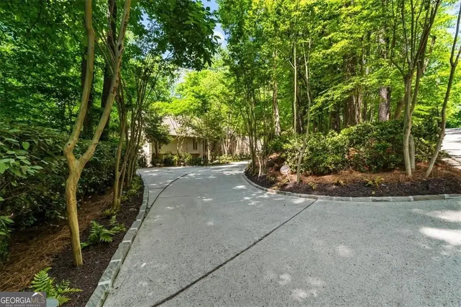 4040 Whitewater Creek Road Nw, Atlanta, GA 30327 - #2