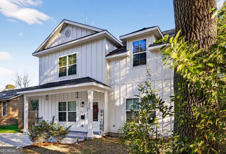 1306 E Waldburg Street, Savannah, GA 31404 - #2