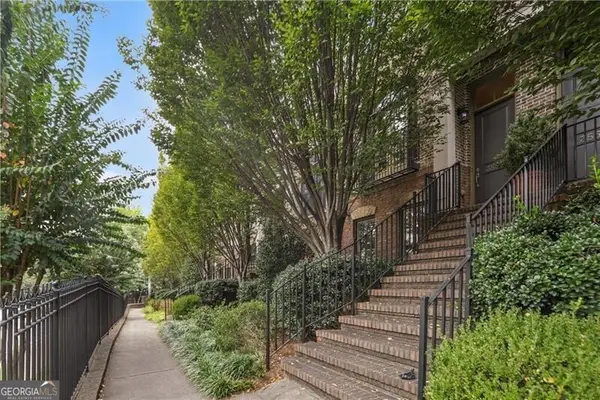 3552 Roswell Road Nw, Atlanta, GA 30305