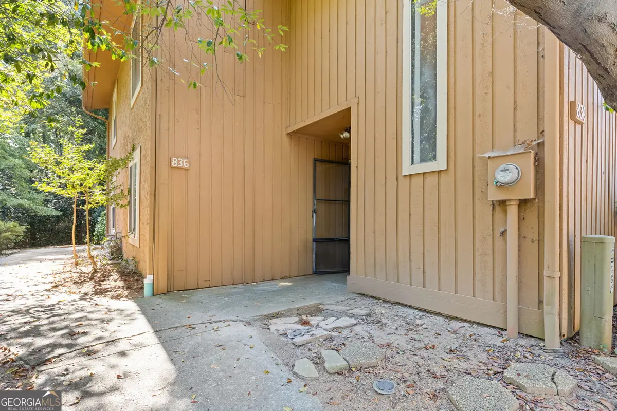 836 Lake Hollow Boulevard Sw, Marietta, GA 30064 - #1