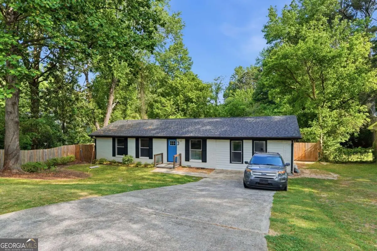 4336 Colony East Drive, Stone Mountain, GA 30083 - #1