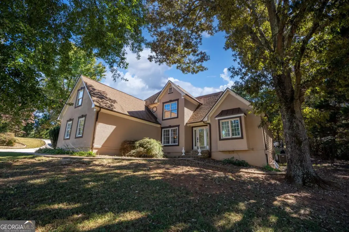 5126 Cash Road, Flowery Branch, GA 30542 - #1