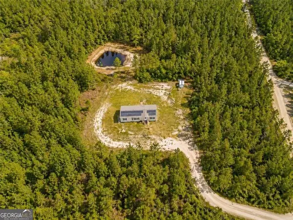 1306 Vic Waters Road, Townsend, GA 31331