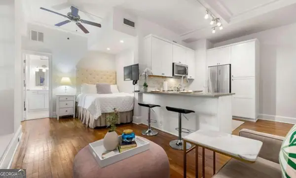 30 5th Street Ne #203, Atlanta, GA 30308