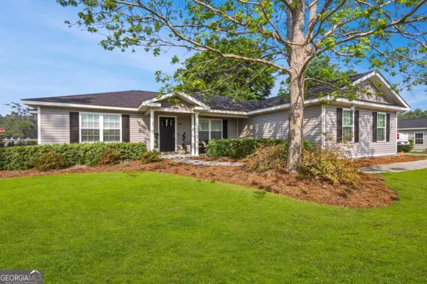 586 Caleb Circle, Jesup, GA 31545