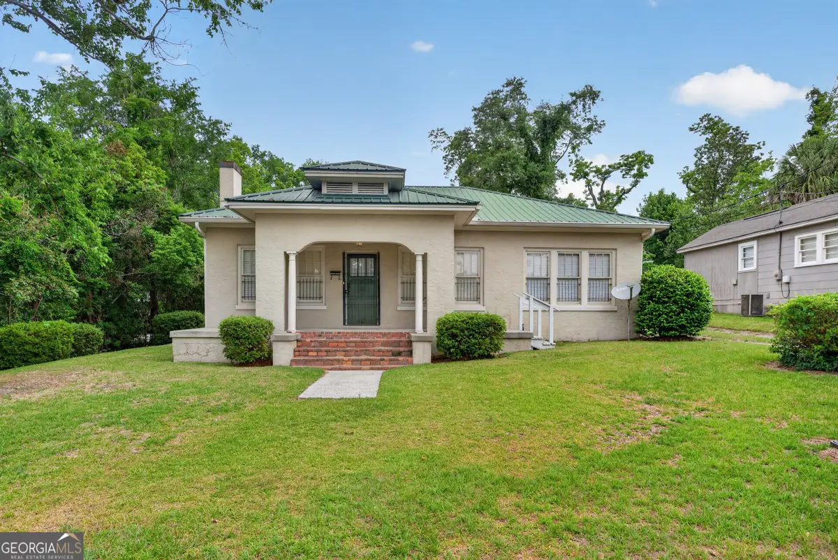 417 E Sellers Street, Douglas, GA 31533 - #1