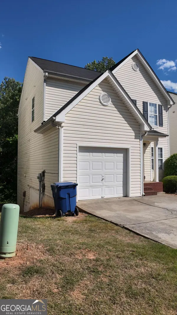429 Village Bluff Drive, Lawrenceville, GA 30046