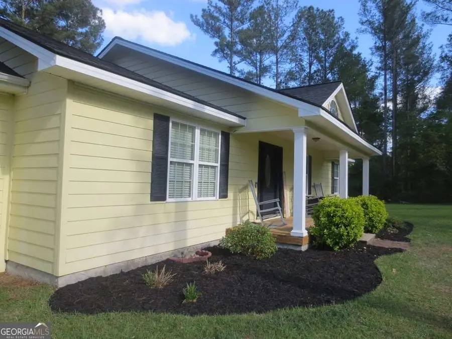 445 Southside Drive, Lyons, GA 30436 - #2