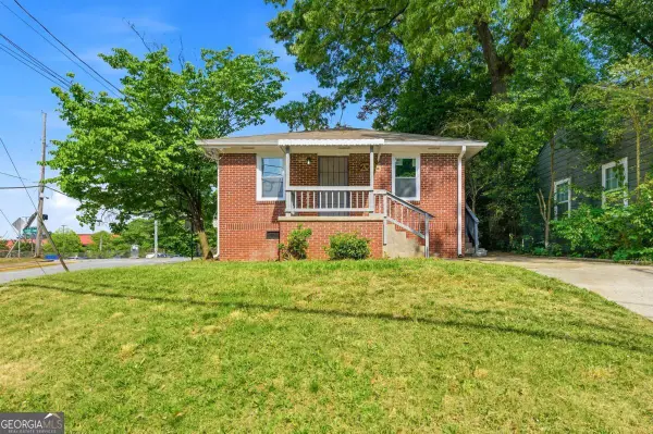 2036 Mcpherson Drive, East Point, GA 30344