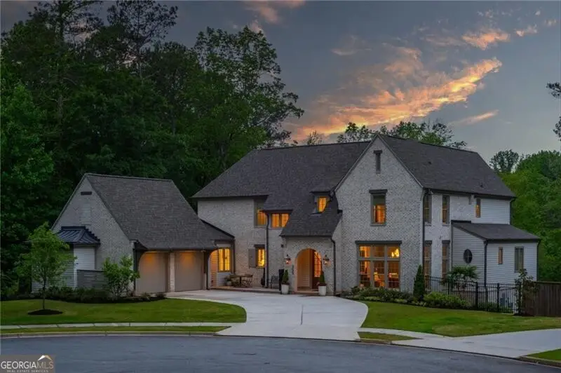 355 Roswell Farms Drive, Roswell, GA 30075 - #2