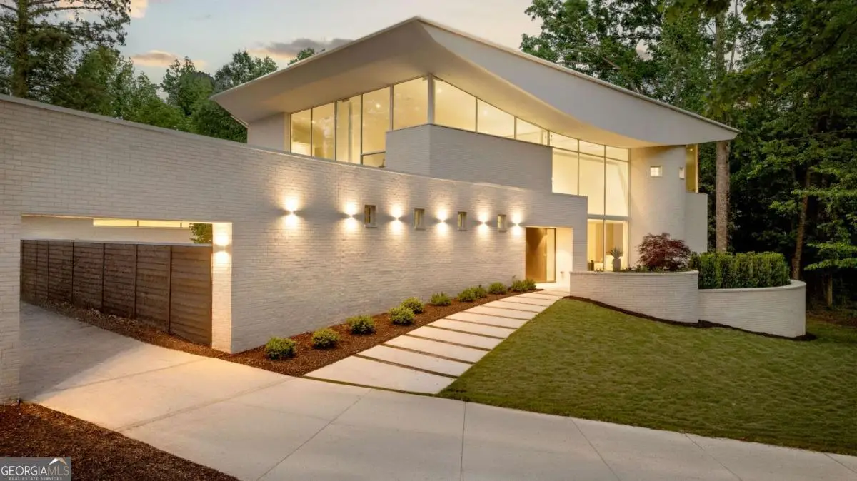 3619 Ivy Road Ne, Atlanta, GA 30342 - #1