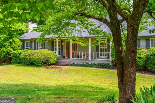 1301 Kensington Lane, Woodstock, GA 30188