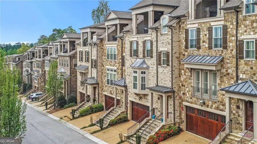 3440 Commander Cove, Suwanee, GA 30024 - #3