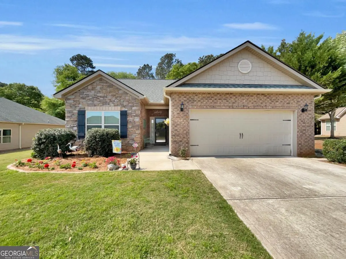 155 Carrington Drive, Commerce, GA 30529 - #1