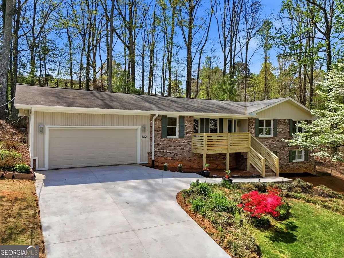 4304 Lindsey Way Ne, Roswell, GA 30075 - #1