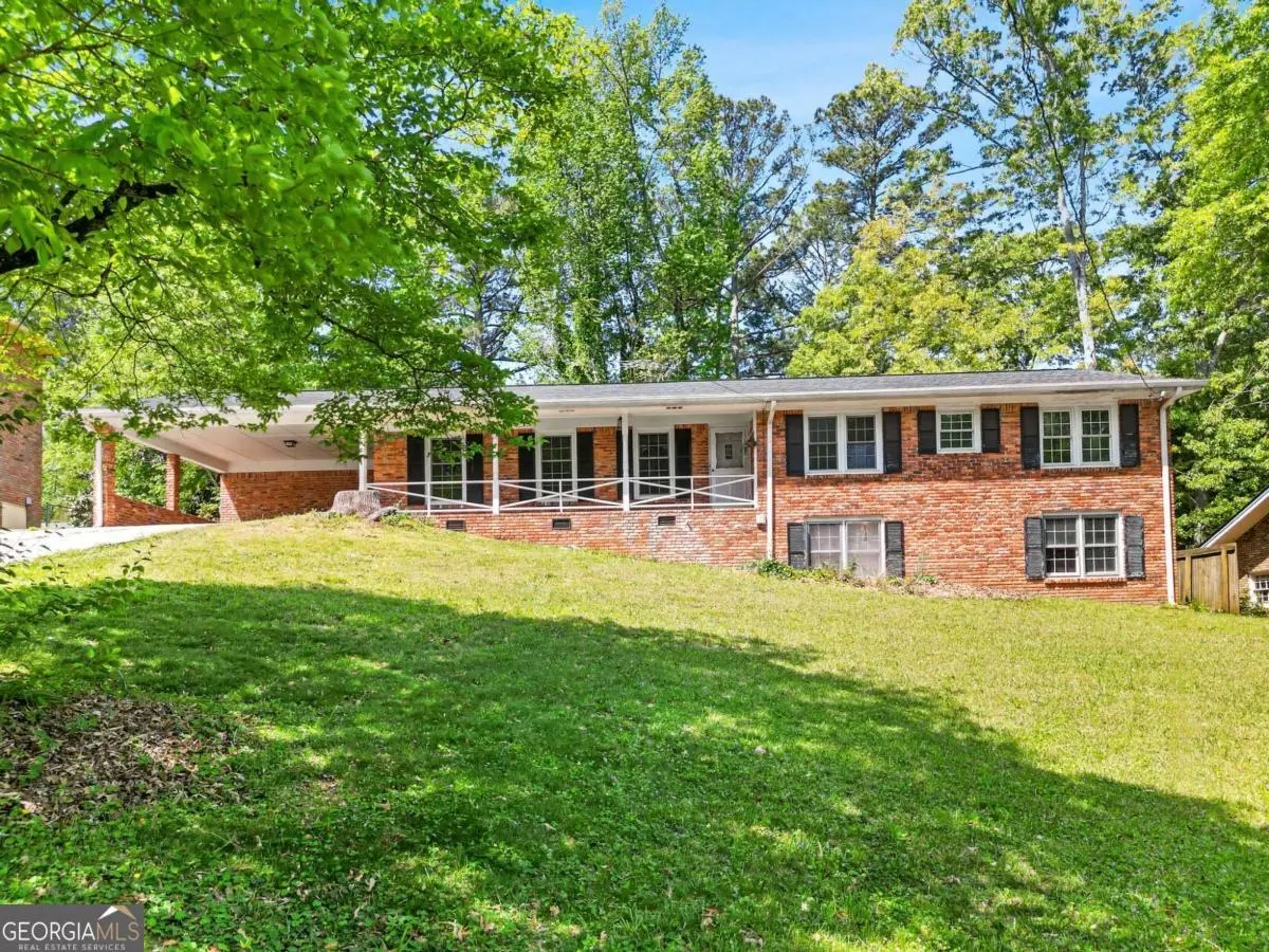 972 Bingham Lane, Stone Mountain, GA 30083 - #1
