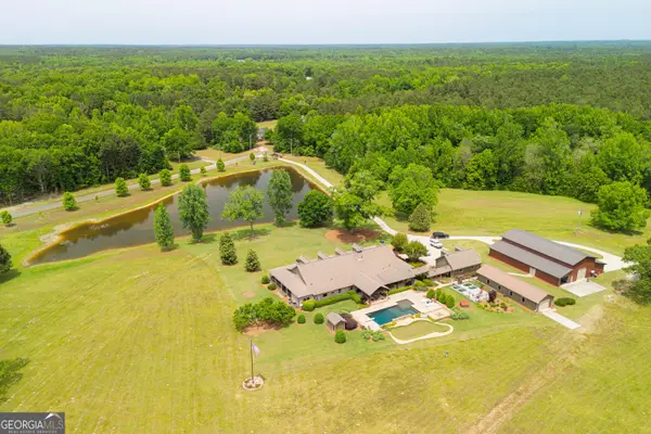 426 Oakland Road, Gay, GA 30218