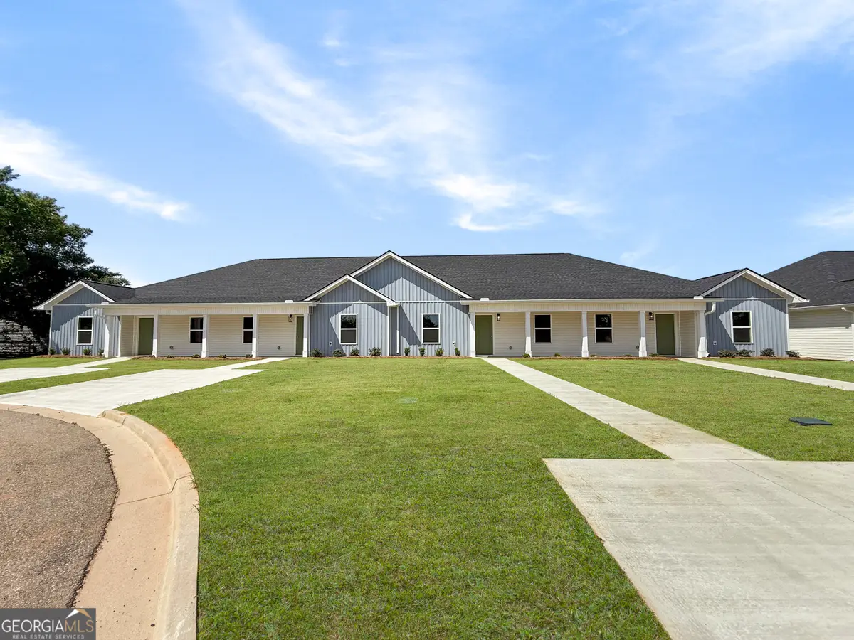 319 Airman Blvd, Warner Robins, GA 31088 - #1