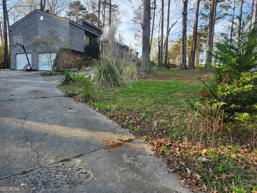 3316 Sweetwater Drive, Lawrenceville, GA 30044 - #3