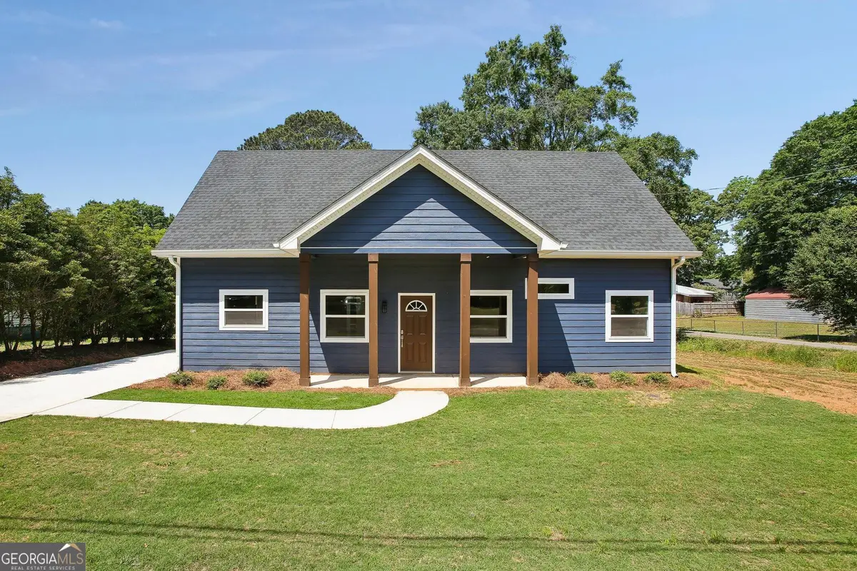 124 Johnson Street, Barnesville, GA 30204 - #1