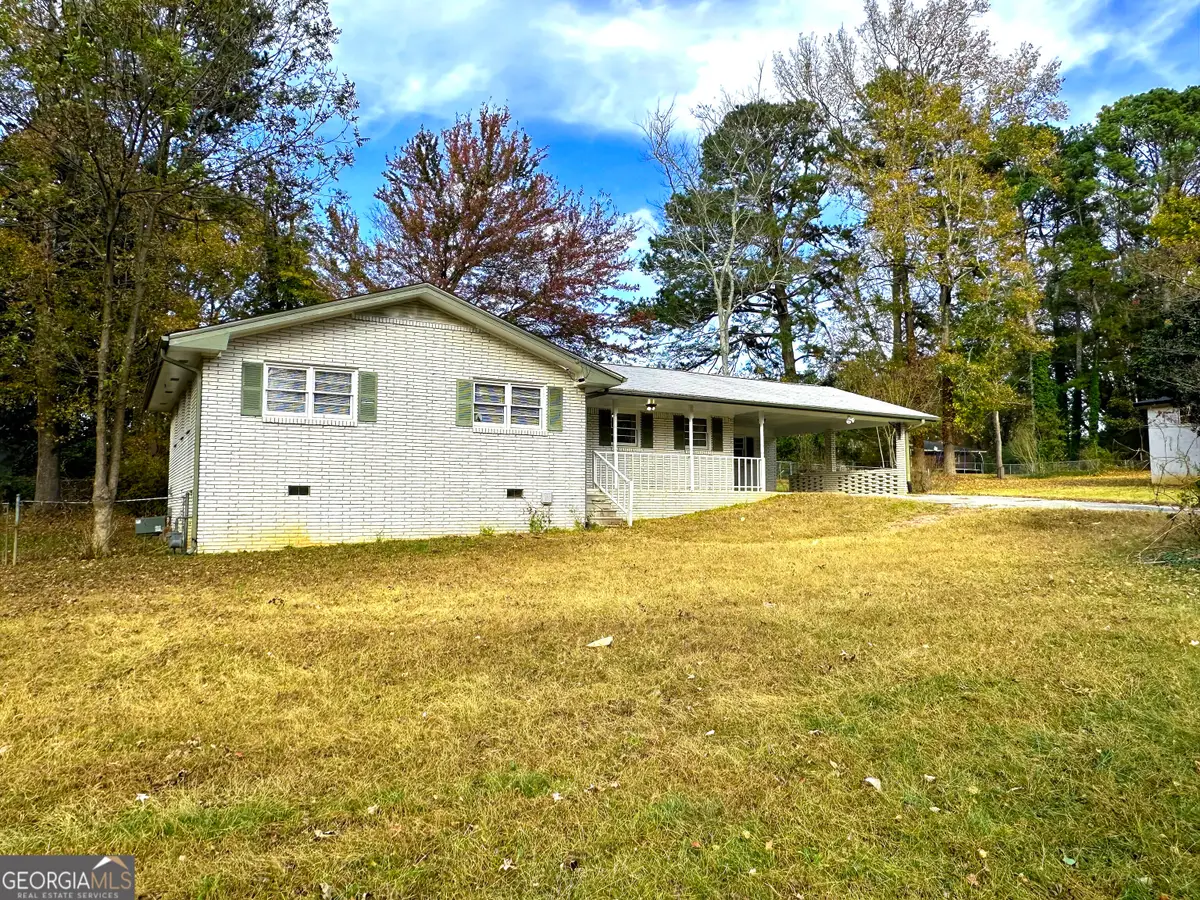 423 Center Circle Sw, Conyers, GA 30094 - #1