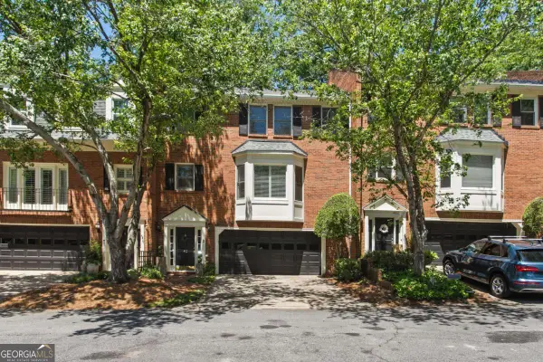 3873 Roswell Road Ne #17, Atlanta, GA 30342