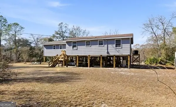 1362 Warners Landing, Hortense, GA 31543