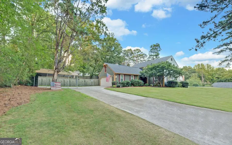 3341 Edgewood Circle, Gainesville, GA 30506 - #2
